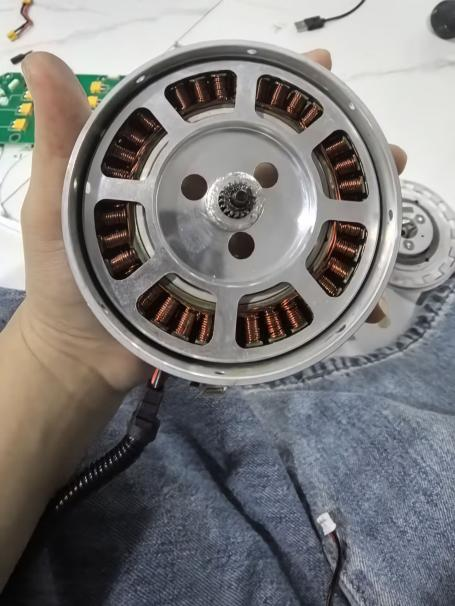 阶段一:拆解研究成品机器狗